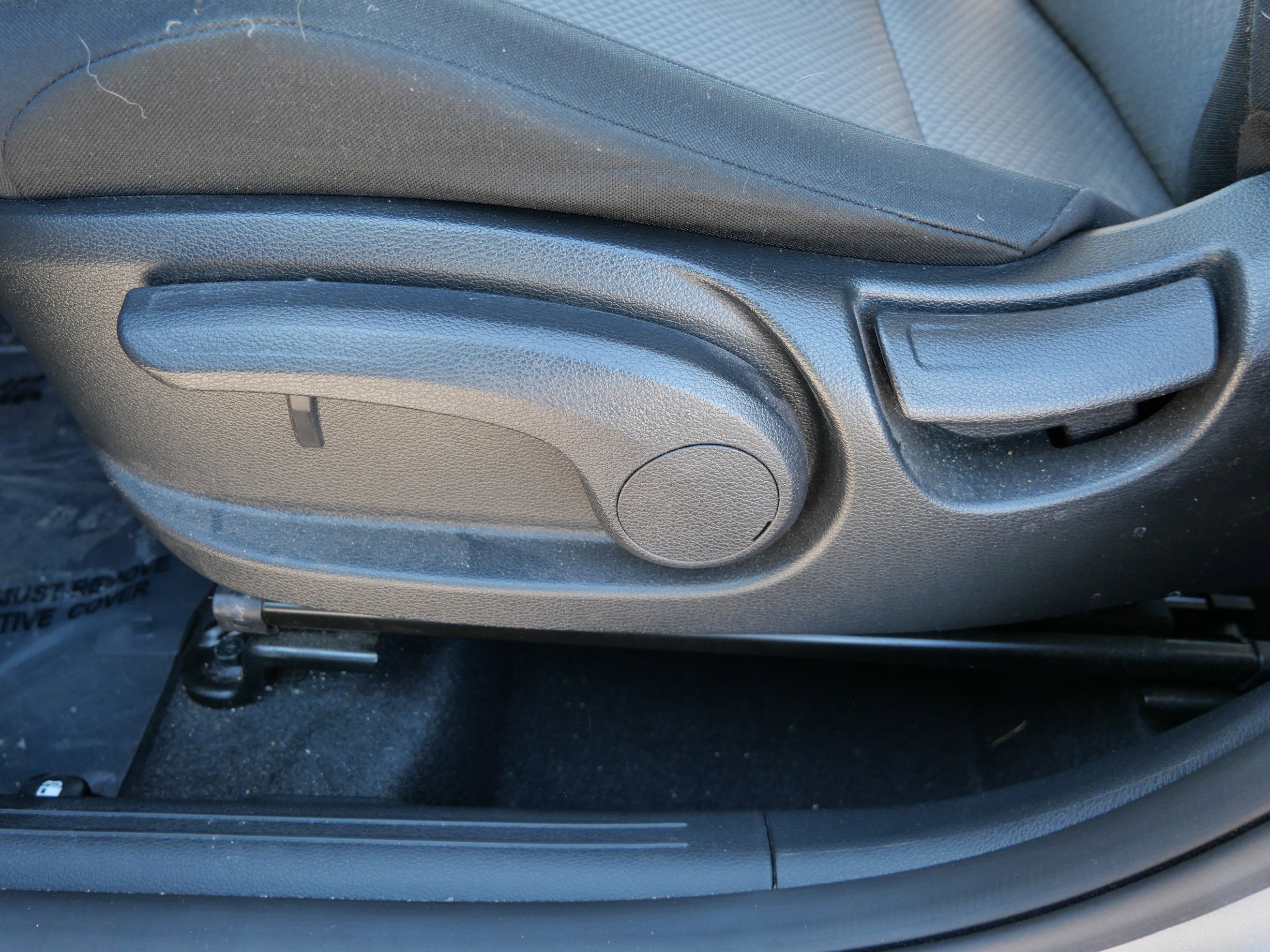 Used 2023 Kia Soul LX image 10