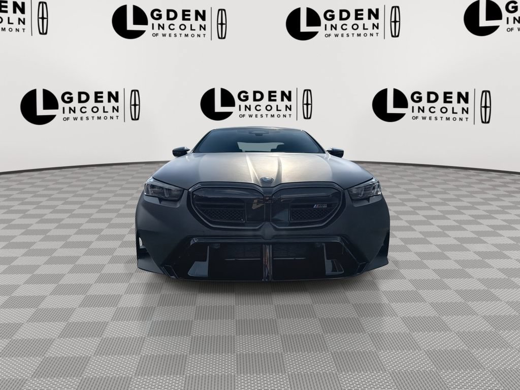 Used 2026 BMW M5 w/ Executive Package AWD/4WD image 3