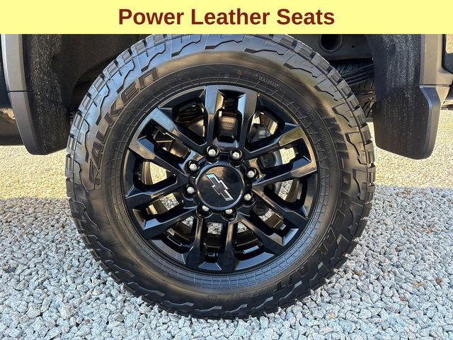 Used 2025 Chevrolet Silverado 2500 LTZ w/ Trail Boss Package AWD/4WD image 9