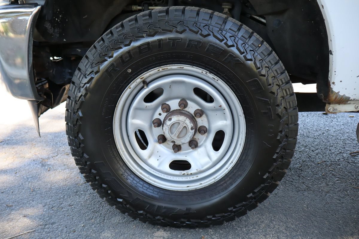 Used 2016 Ford F250 XL w/ Power Equipment Group AWD/4WD image 39