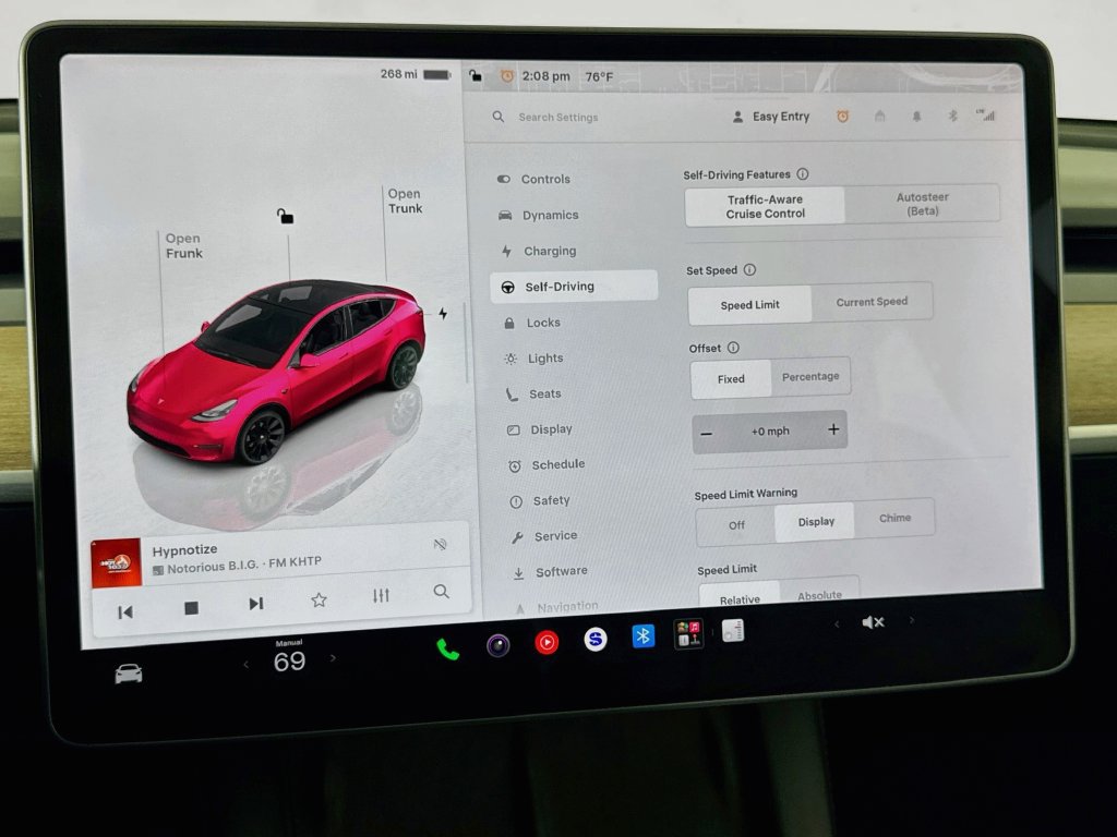 Used 2023 Tesla Model Y Long Range AWD/4WD image 29