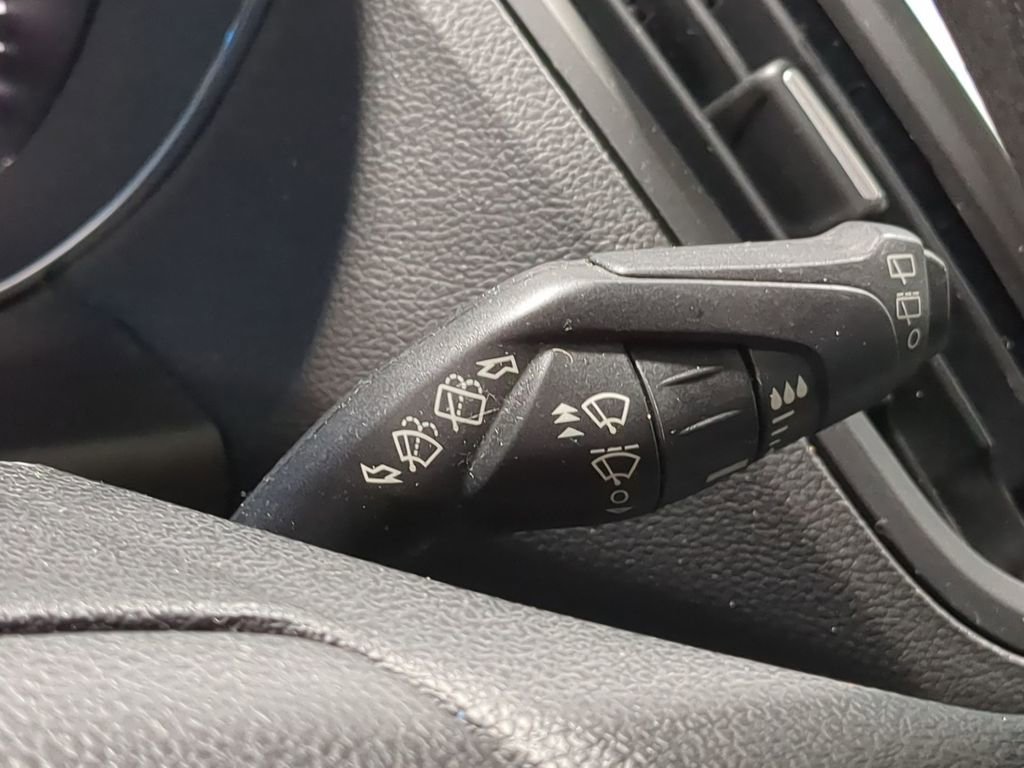 Used 2019 Ford Escape SE AWD/4WD image 29