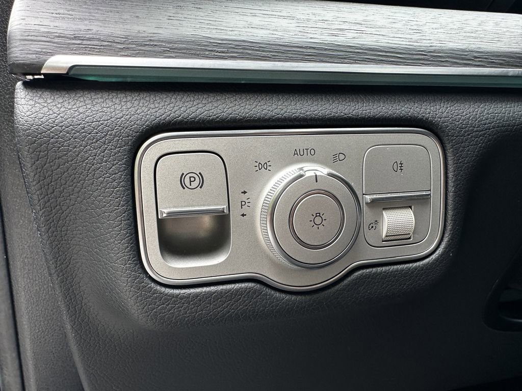 Certified 2022 Mercedes-Benz GLE 350 4MATIC image 35