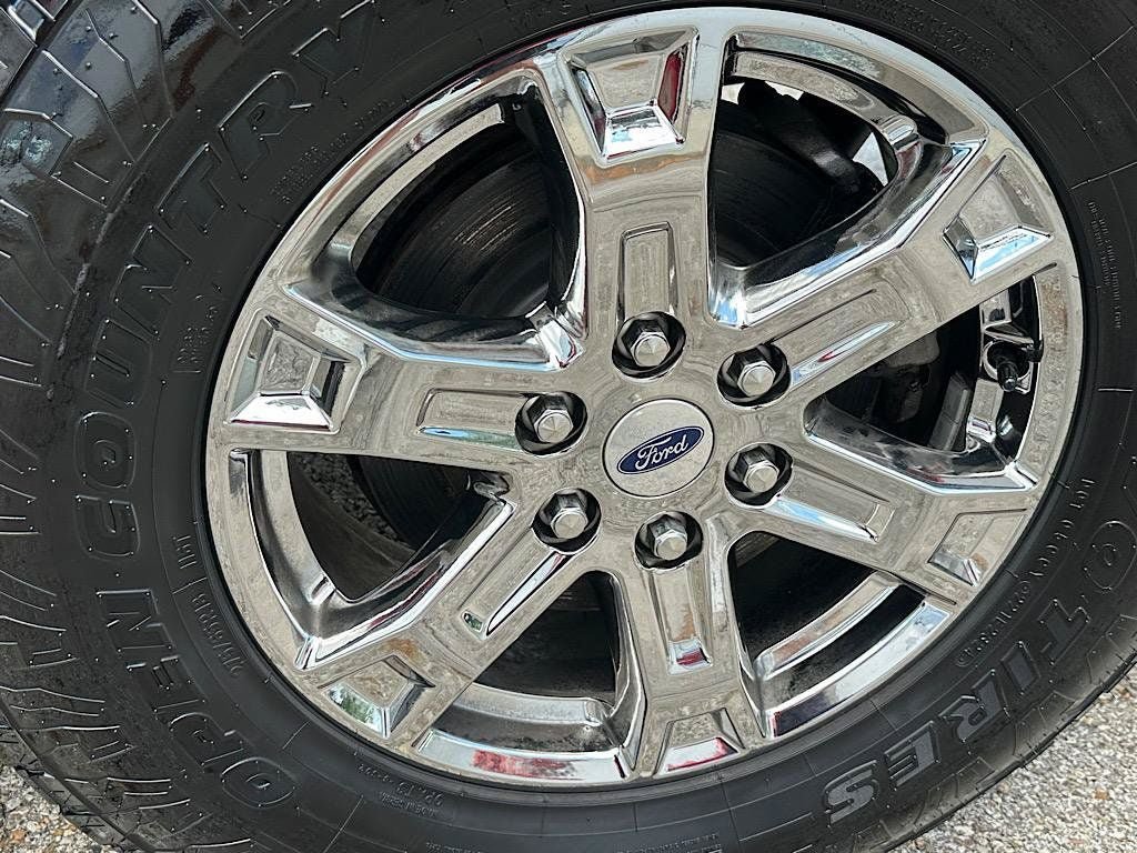 Used 2023 Ford F150 XLT w/ XTR Package AWD/4WD image 28