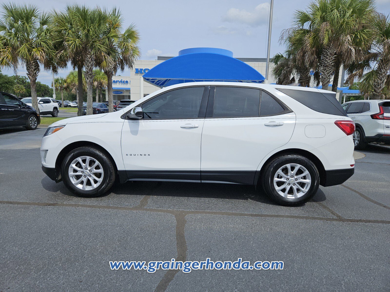 Used 2019 Chevrolet Equinox LS w/ LS Convenience Package FWD video 2