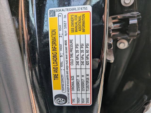 Used 2024 GMC Terrain SLE image 21