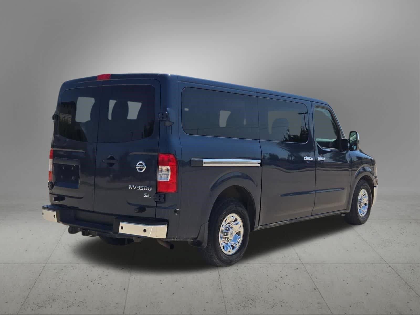 Used 2019 Nissan NV 3500 SL RWD image 6