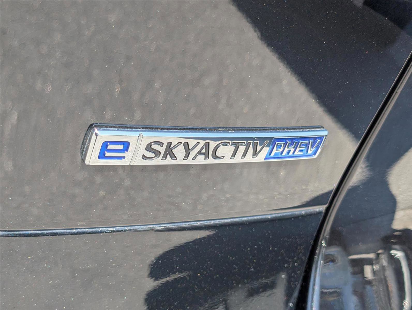 Used 2024 MAZDA CX-90 Plug-In Hybrid w/ Preferred image 10