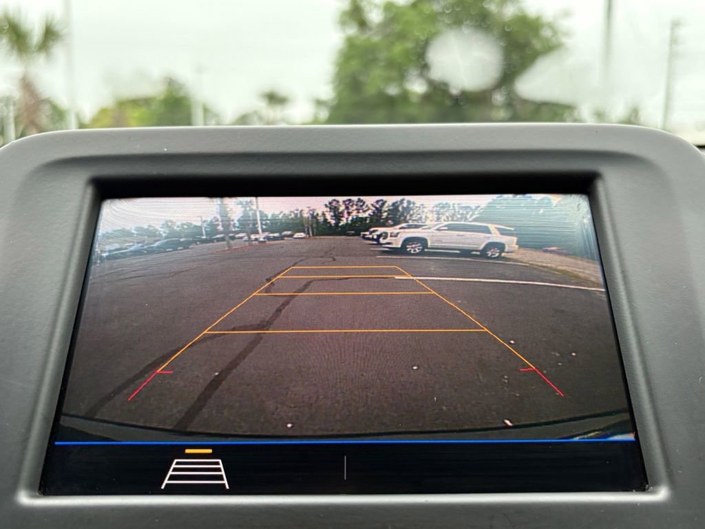 Used 2021 Chevrolet Equinox LT AWD/4WD image 14