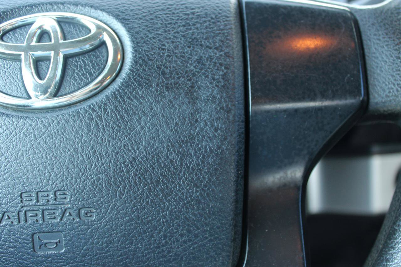 Used 2016 Toyota Tacoma SR image 20