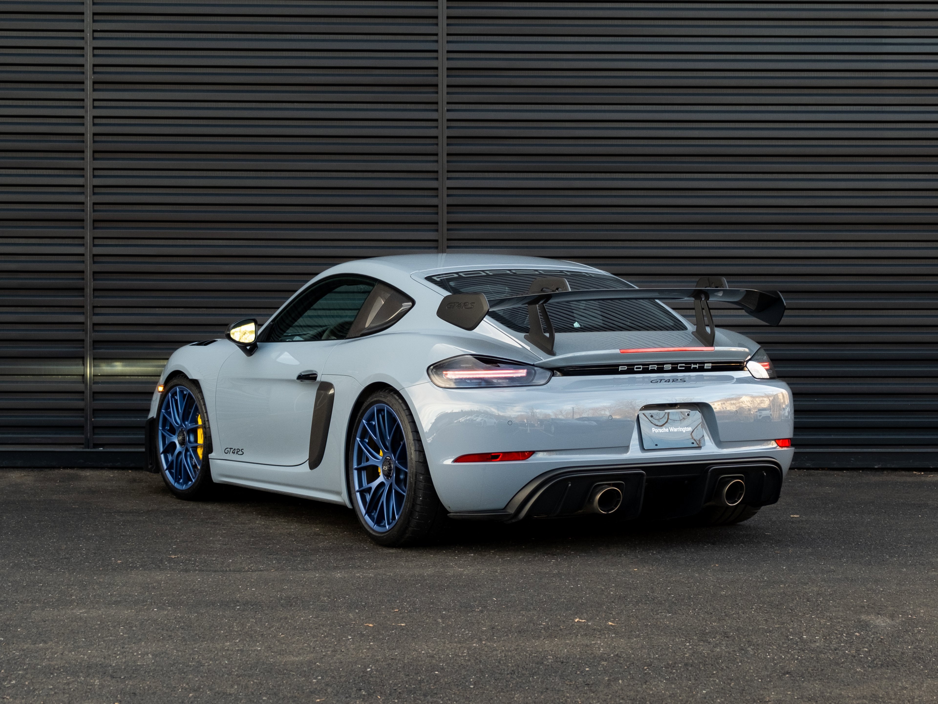 Certified 2023 Porsche 718 Cayman GT4 RS image 3