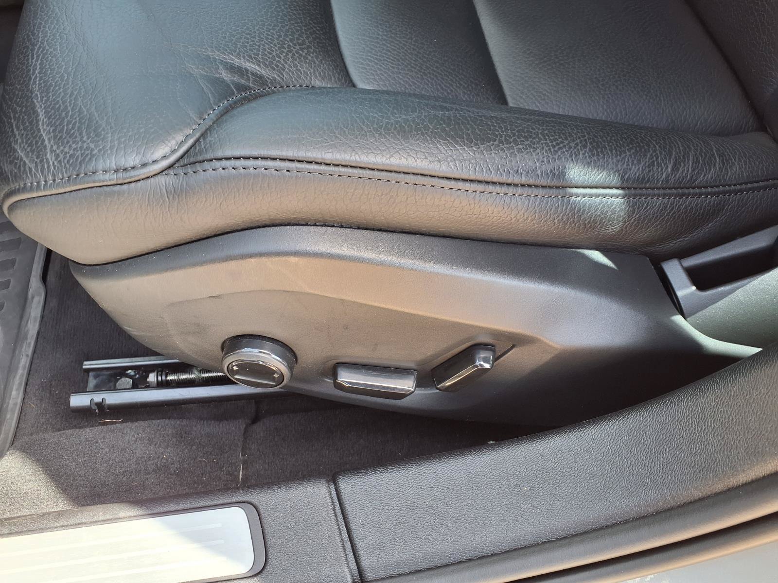 Certified 2024 Volvo S60 B5 Plus AWD/4WD image 25