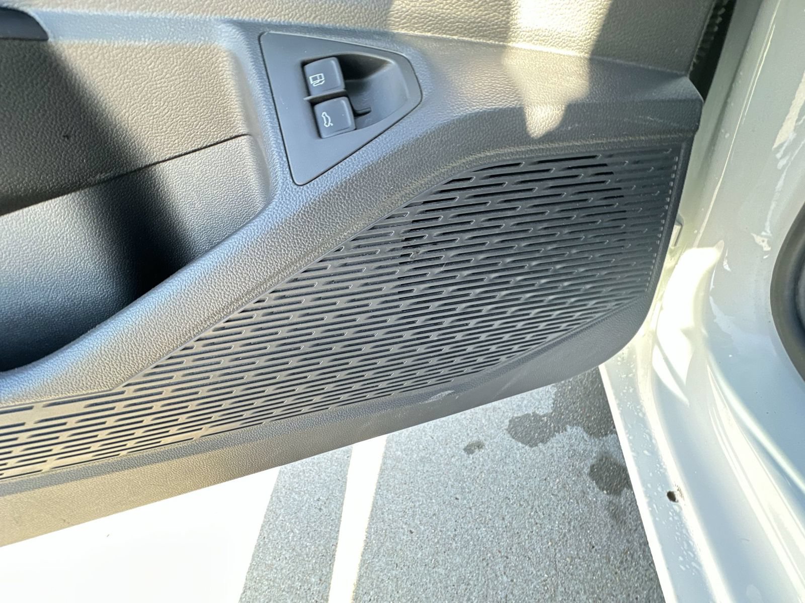 Used 2021 Volkswagen Jetta R-Line FWD image 24