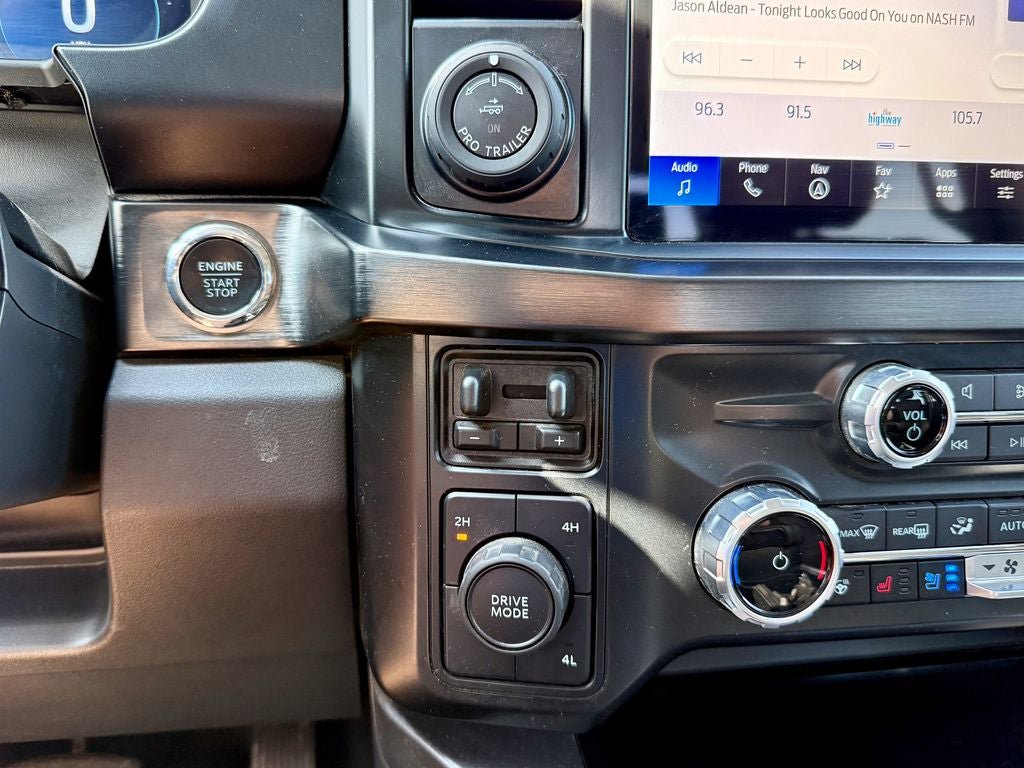 Used 2023 Ford F450 Lariat w/ Lariat Ultimate Package AWD/4WD image 26