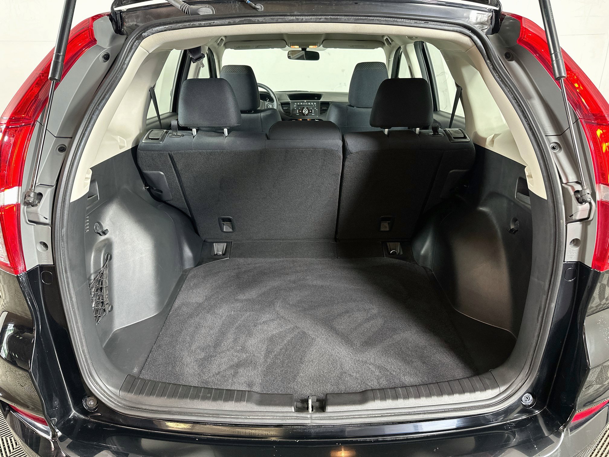 Used 2016 Honda CR-V LX image 23