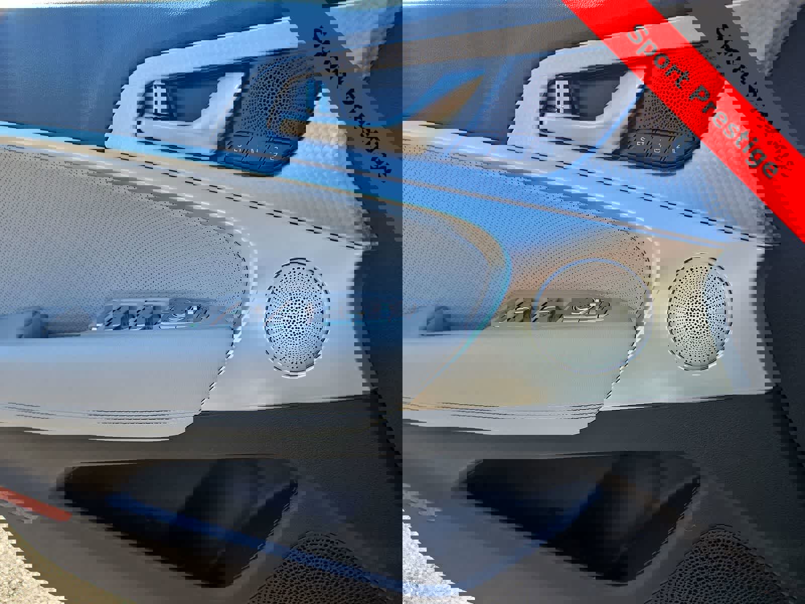 Used 2023 Genesis G70 2.0T w/ Sport Prestige Package RWD image 29