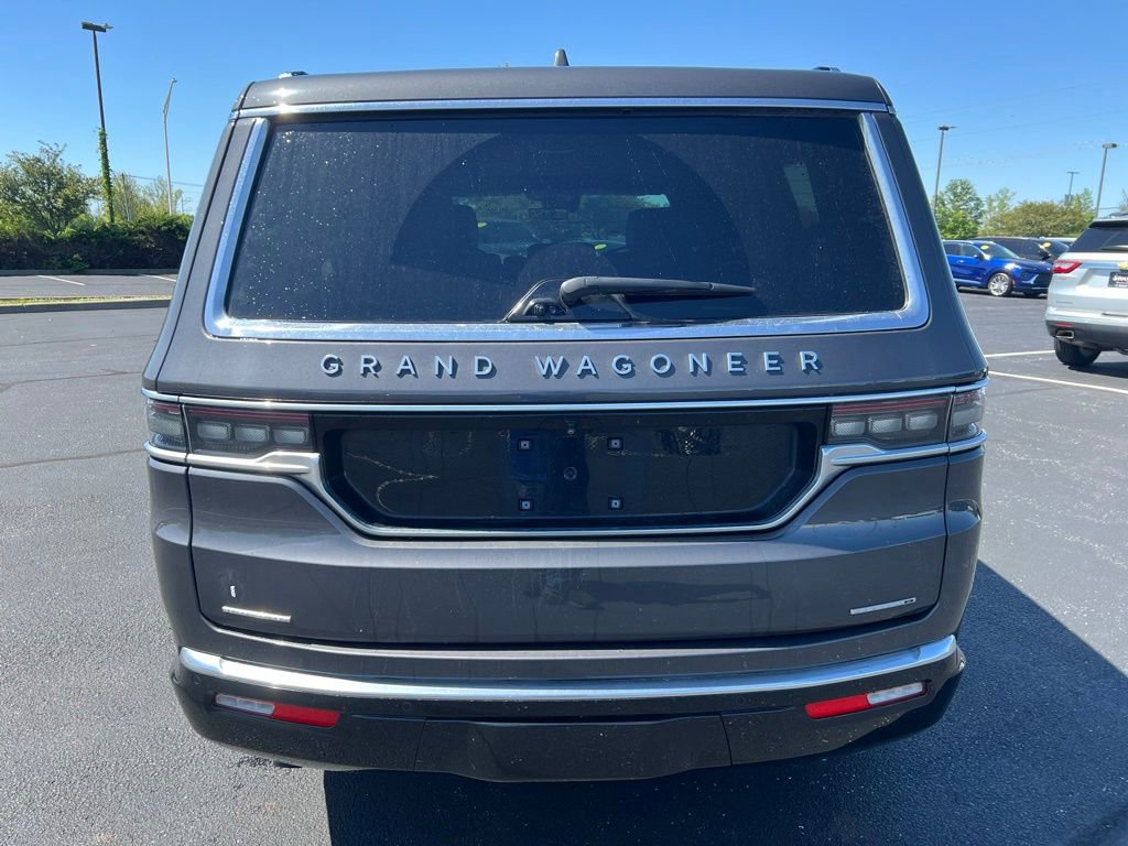 Used 2022 Jeep Grand Wagoneer Series II w/ Convenience Group III AWD/4WD image 4