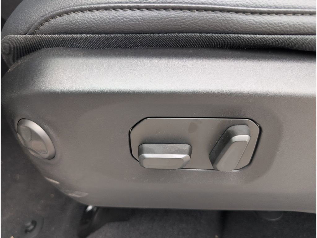 New 2026 Jeep Wrangler Sahara image 12