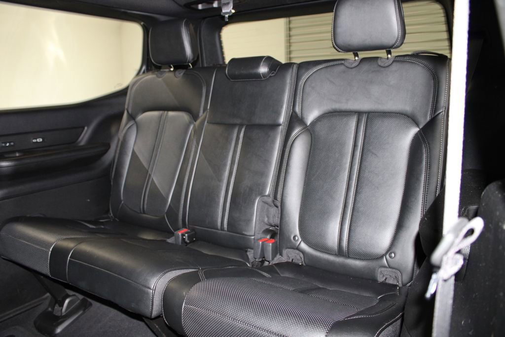 Used 2024 Jeep Wagoneer Series III image 21