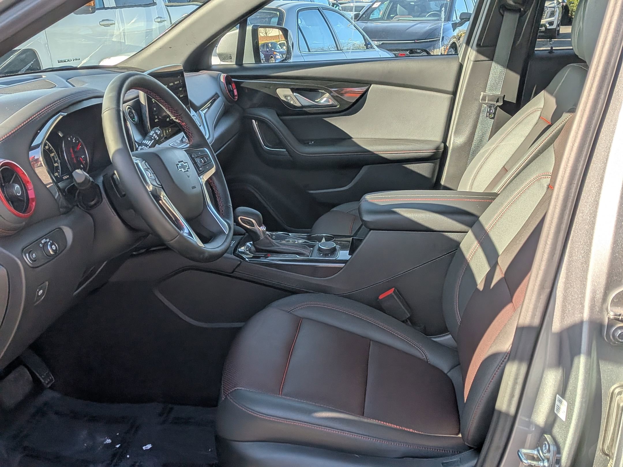 Certified 2025 Chevrolet Blazer RS image 16