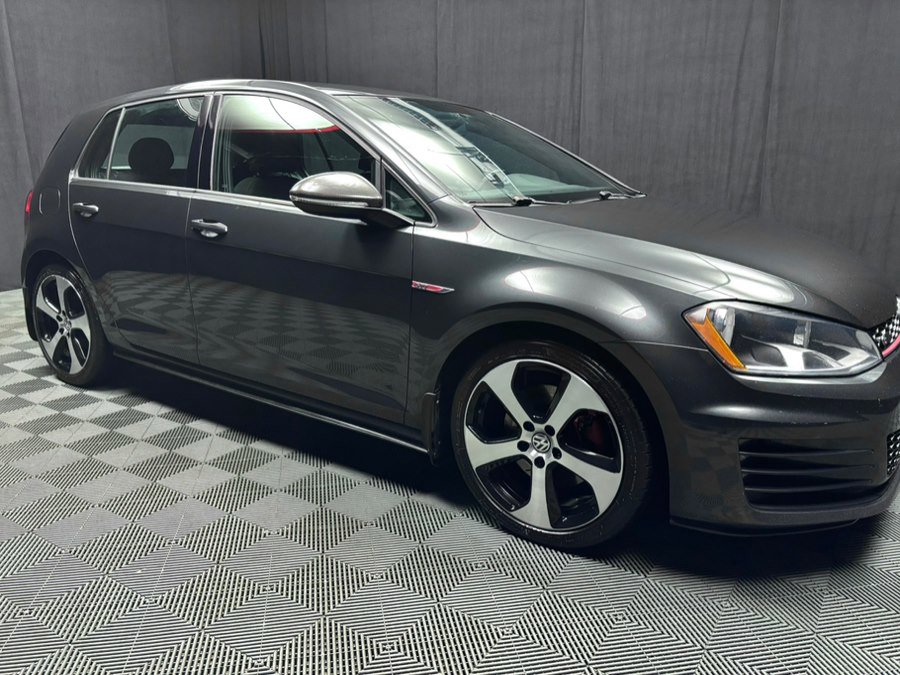 Used 2016 Volkswagen GTI SE image 15