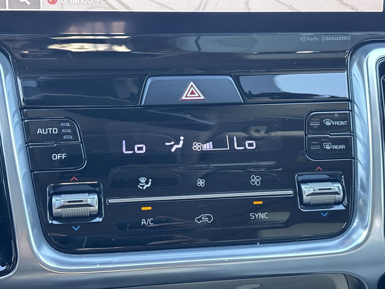Used 2023 Kia Sorento SX image 26
