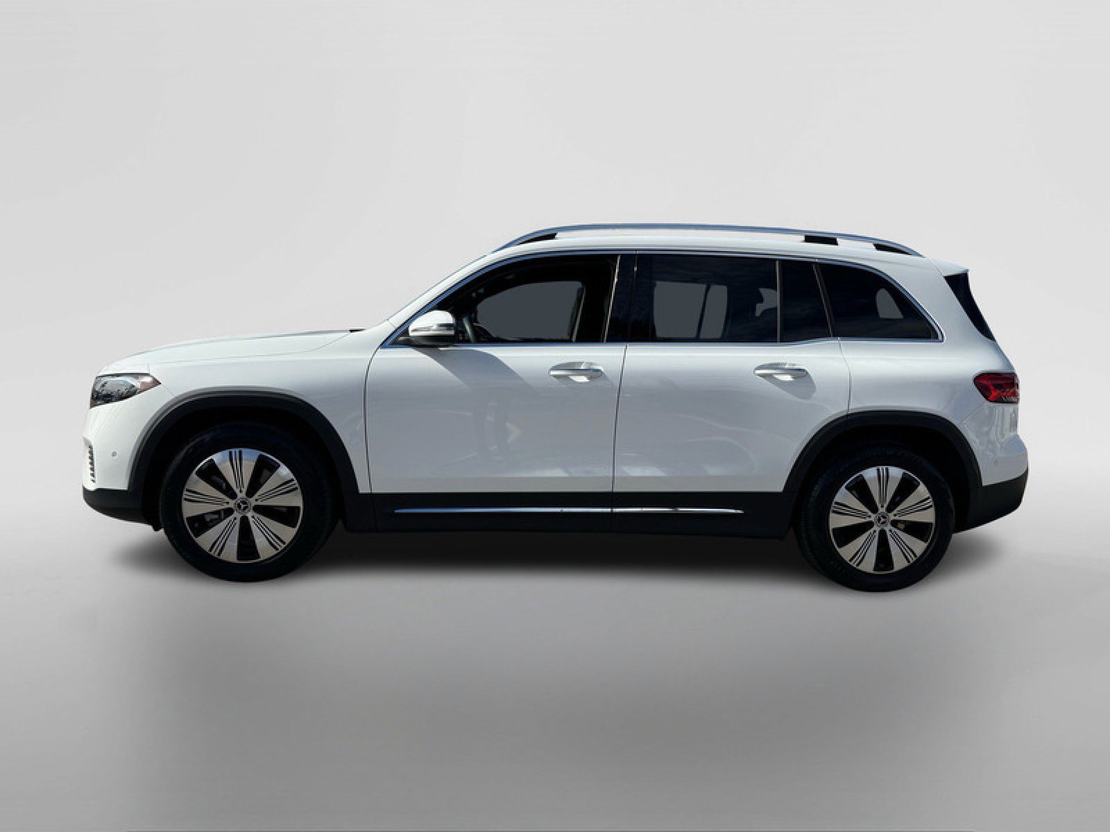 New 2023 Mercedes-Benz EQB 300 4MATIC image 2