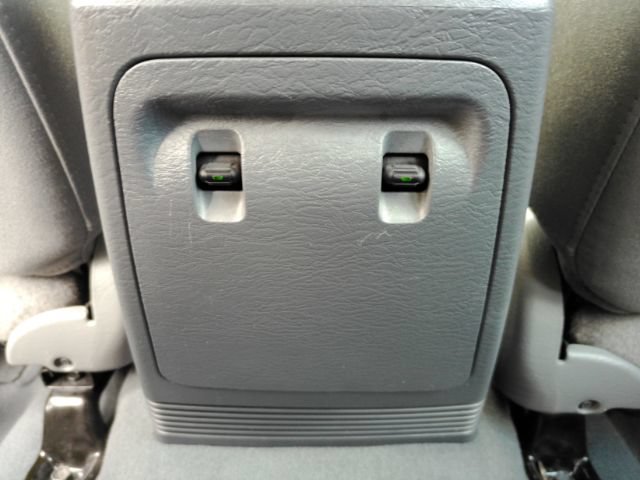 Used 2006 Jeep Liberty Sport RWD image 23
