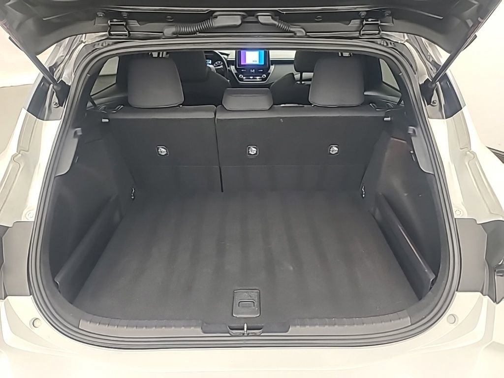 Used 2023 Toyota Corolla SE image 19