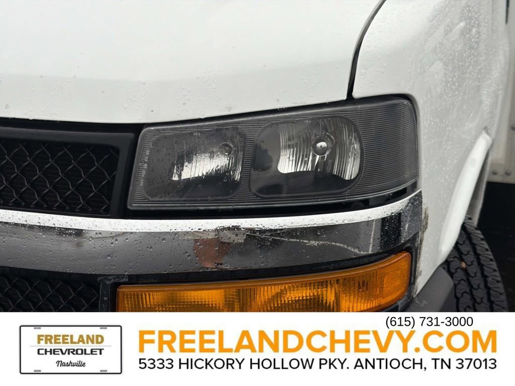 Used 2022 Chevrolet Express 3500 w/ Power Convenience Package image 10
