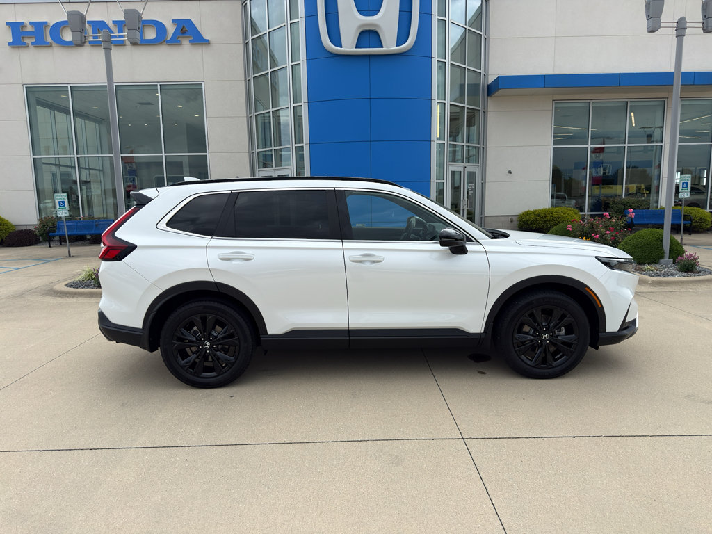 Used 2025 Honda CR-V Sport Touring image 4