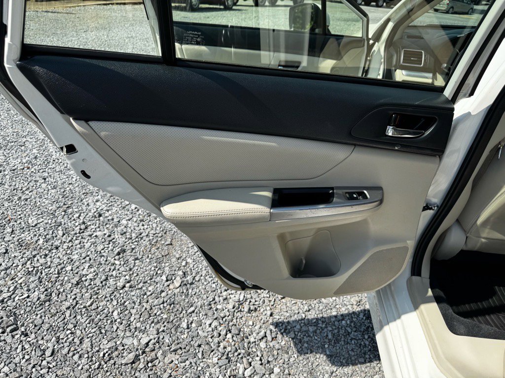 Used 2016 Subaru Impreza 2.0i Sport Limited image 16