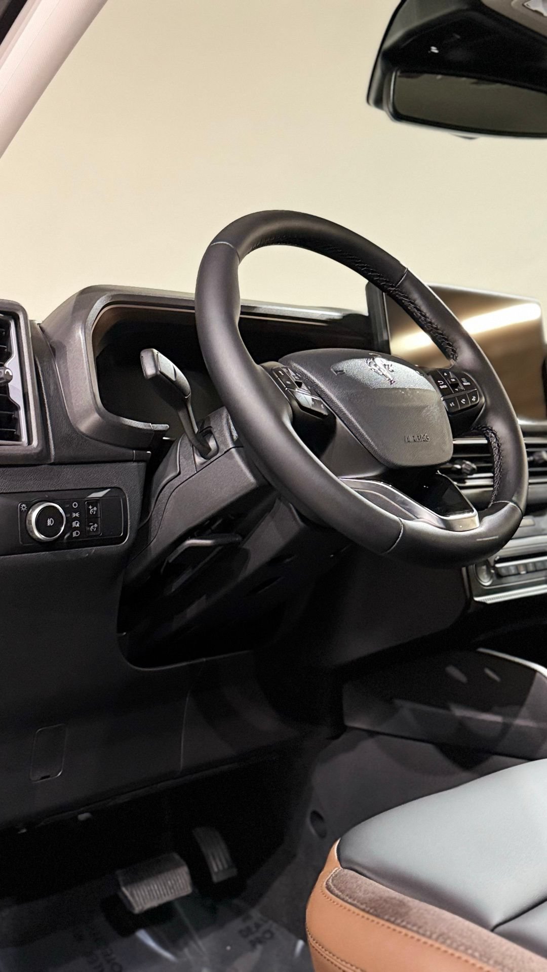 New 2026 Ford Bronco Sport Outer Banks w/ Outer Banks Tech Package+ AWD/4WD image 36