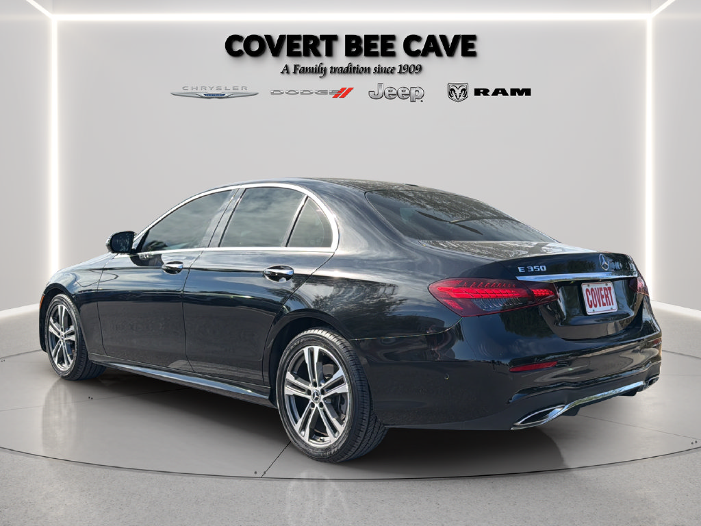 Used 2022 Mercedes-Benz E 350 Sedan image 5