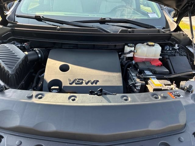 Used 2024 Buick Enclave Essence w/ Technology Package FWD image 19