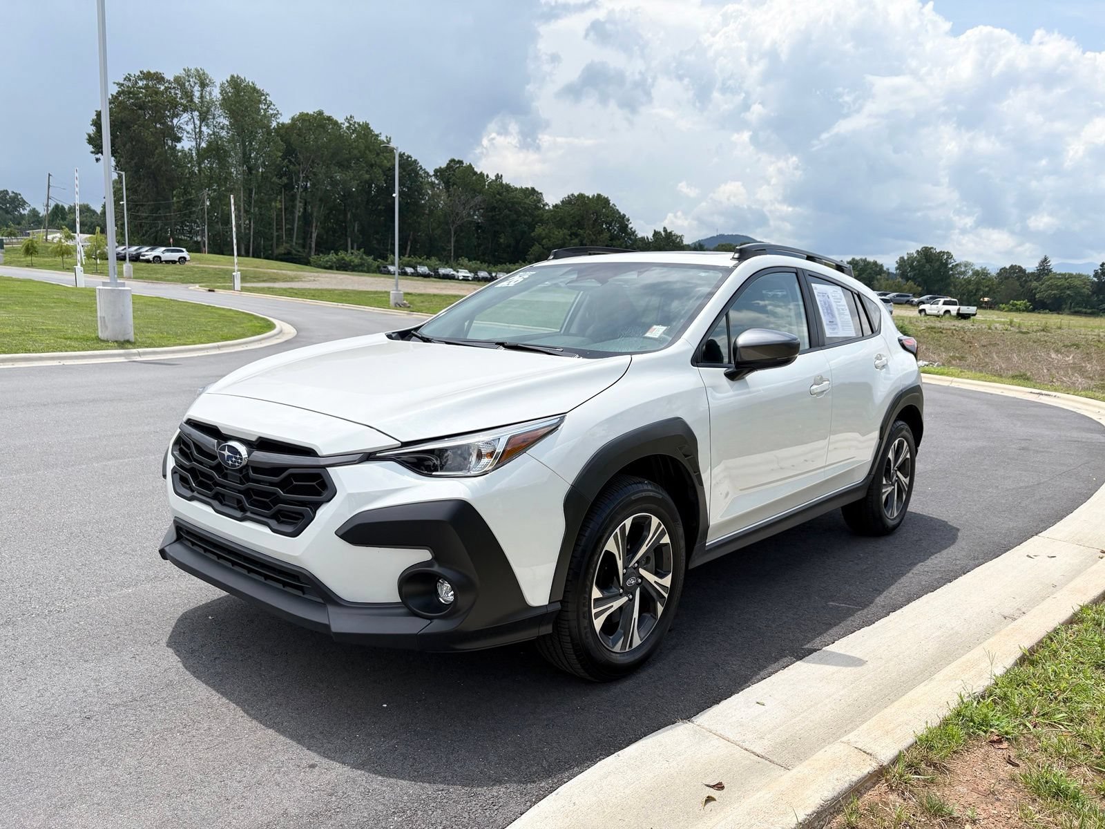 Certified 2026 Subaru Crosstrek 2.5i Premium AWD/4WD image 3