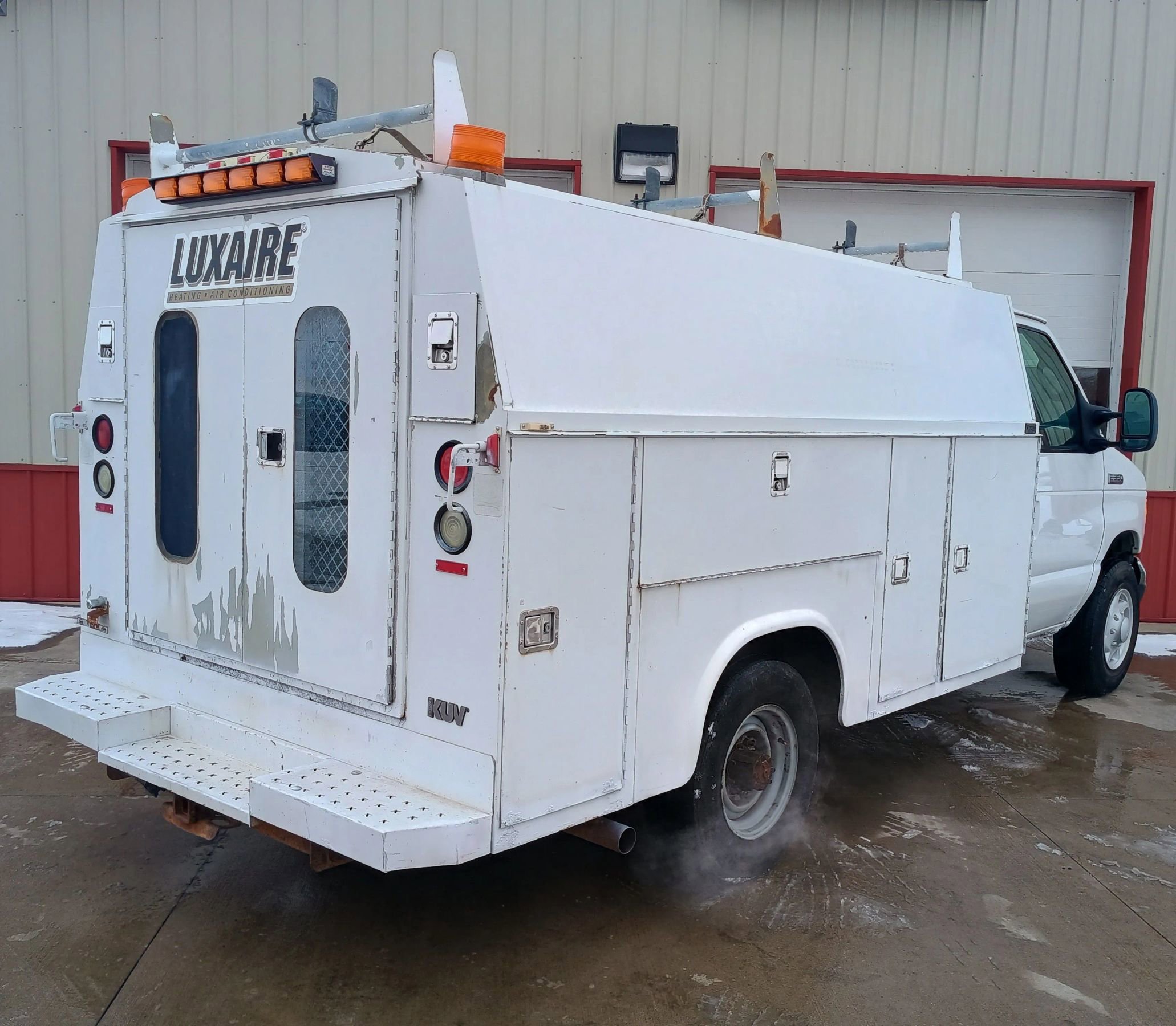 Used 2006 Ford E-350 and Econoline 350 Super Duty image 18