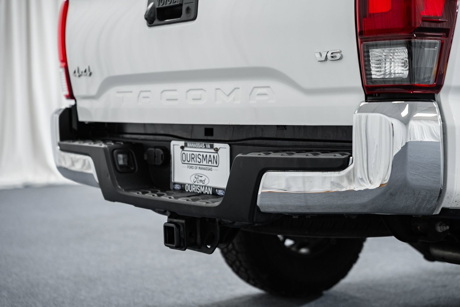 Used 2020 Toyota Tacoma SR5 image 11