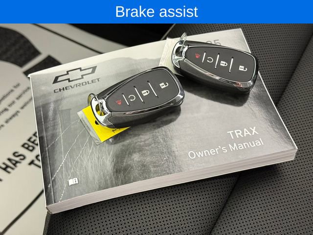 Used 2025 Chevrolet Trax ACTIV FWD image 25