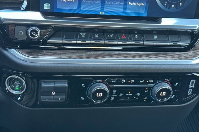 Used 2025 Chevrolet Silverado 2500 LT w/ Convenience Package image 28