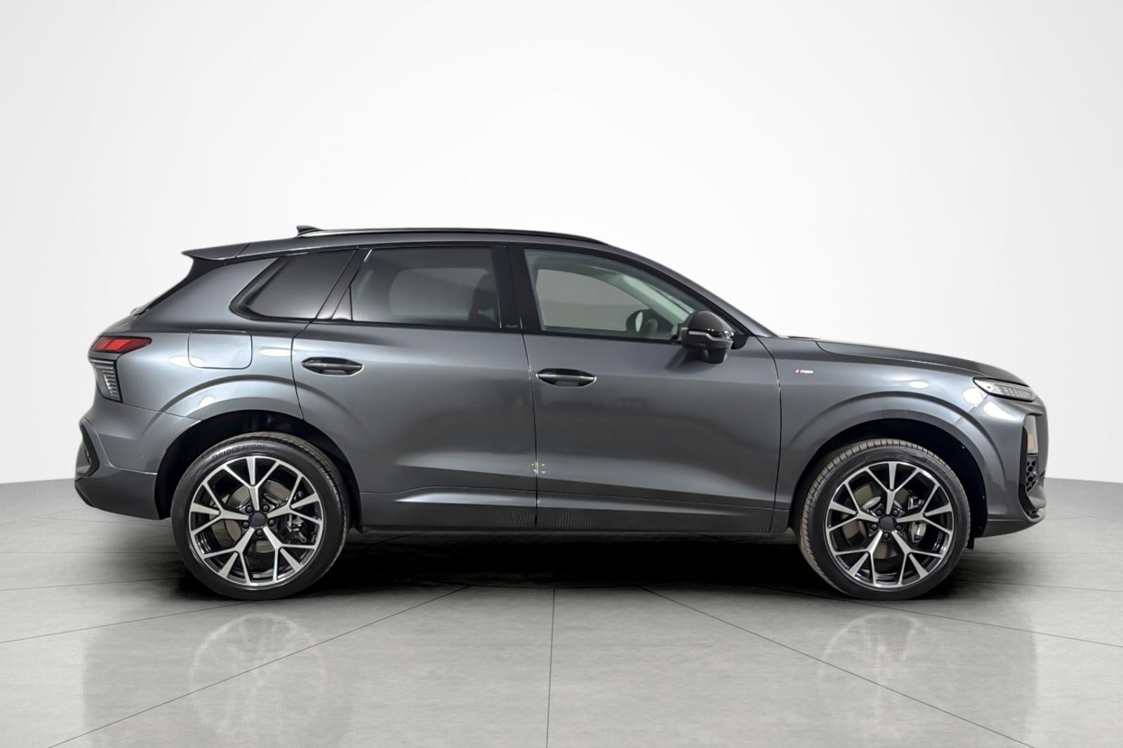 New 2026 Audi Q3 quattro 2.0T image 7