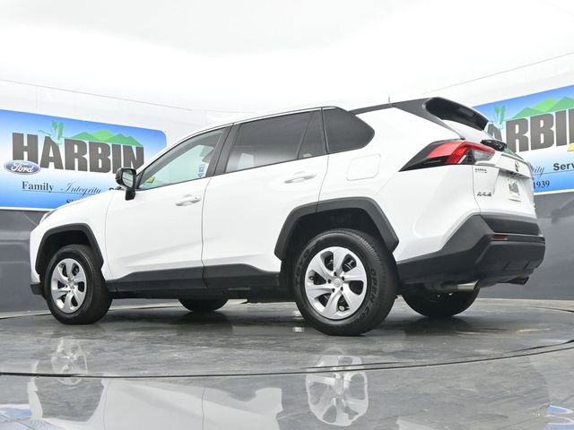 Used 2024 Toyota RAV4 LE AWD/4WD image 20