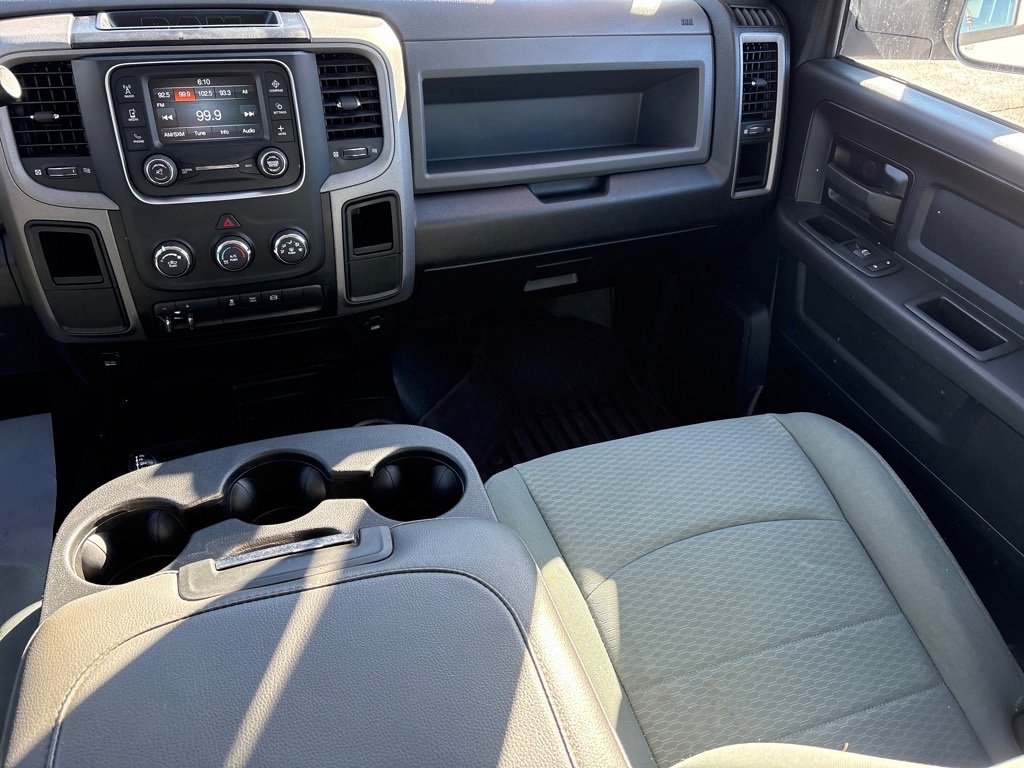 Used 2018 RAM 2500 Tradesman w/ Chrome Appearance Group image 7