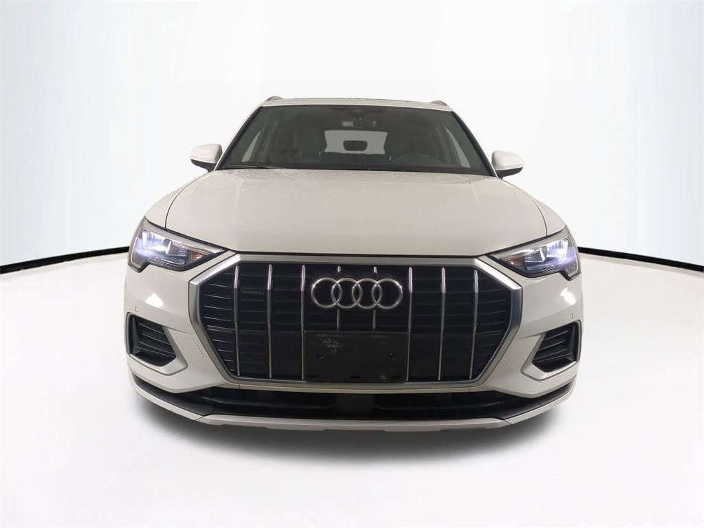 Used 2020 Audi Q3 2.0T Premium w/ Convenience Package image 3