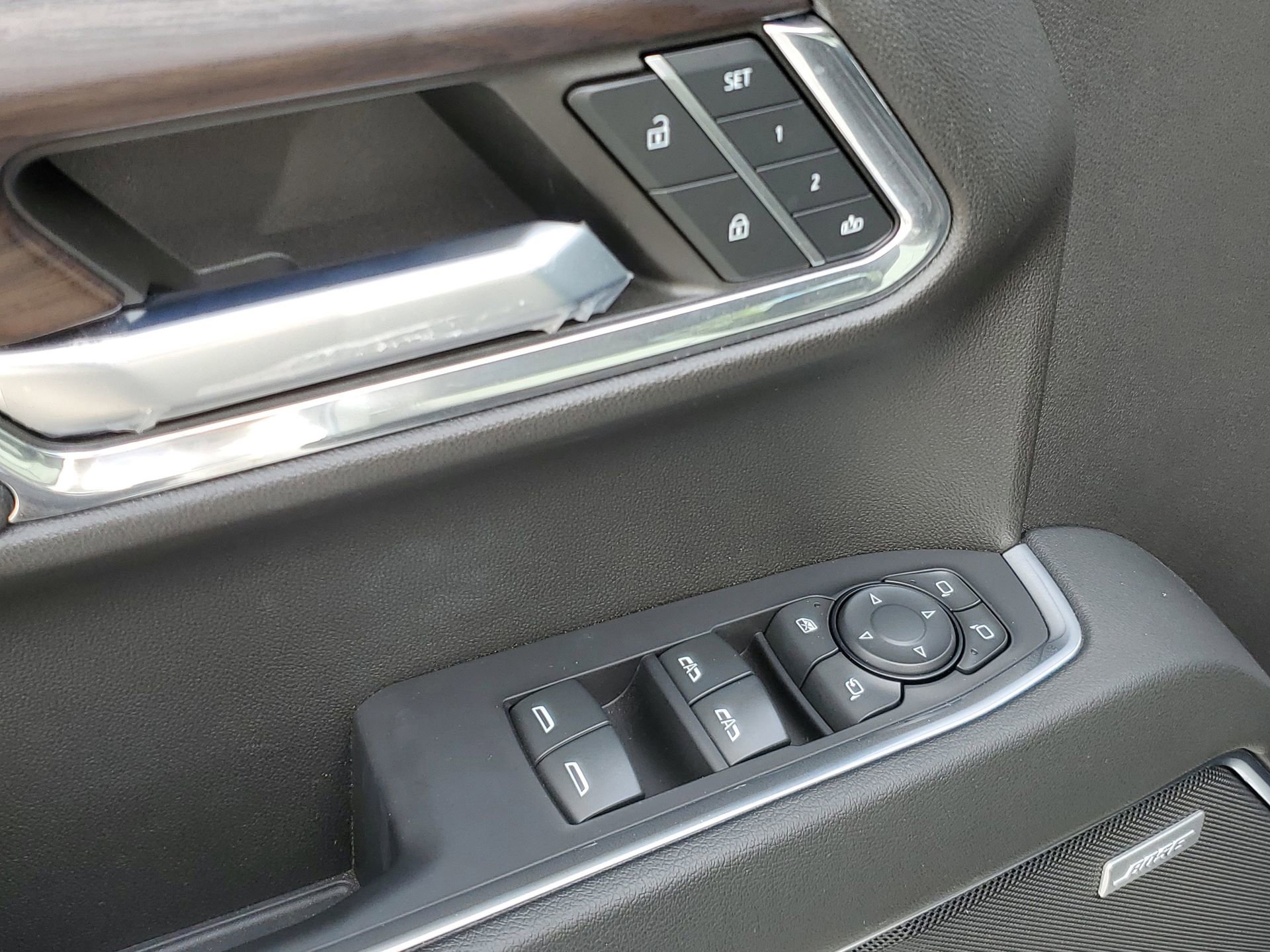 Used 2024 GMC Sierra 1500 SLT w/ SLT Premium Plus Package image 17