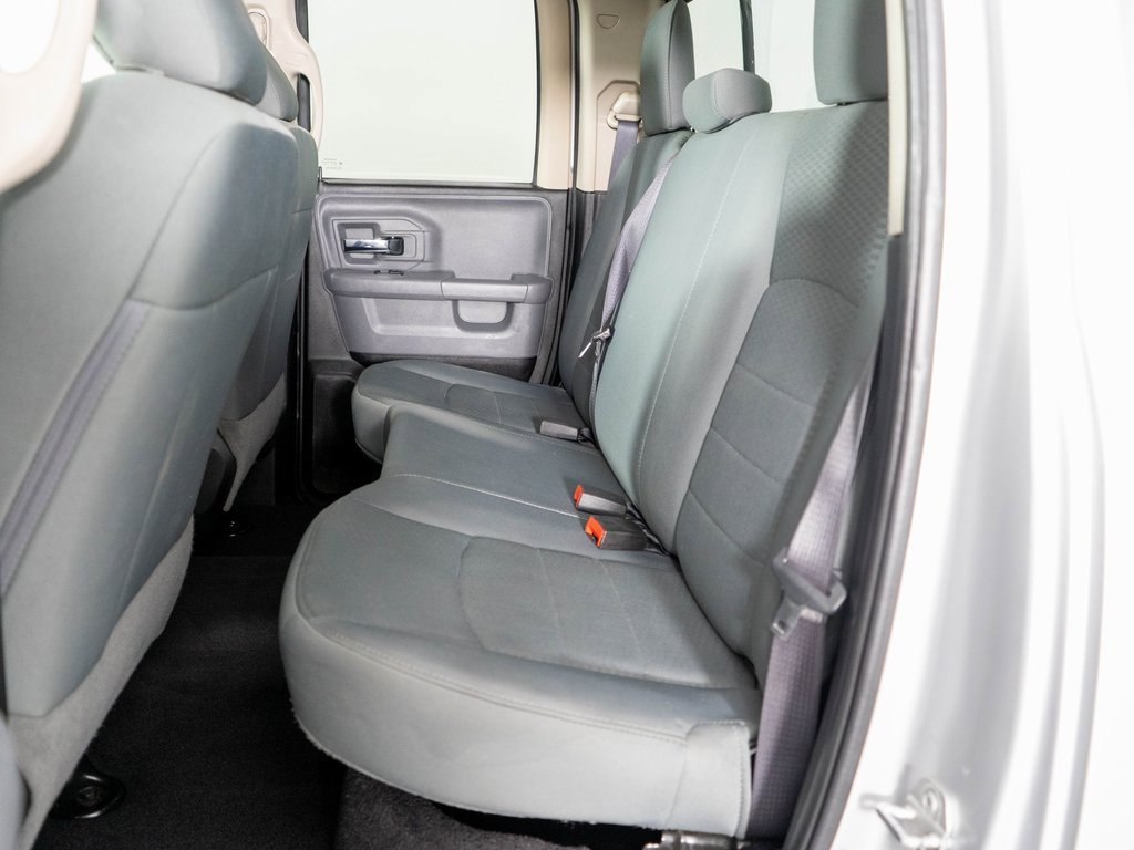 Used 2017 RAM 1500 Classic SLT image 11