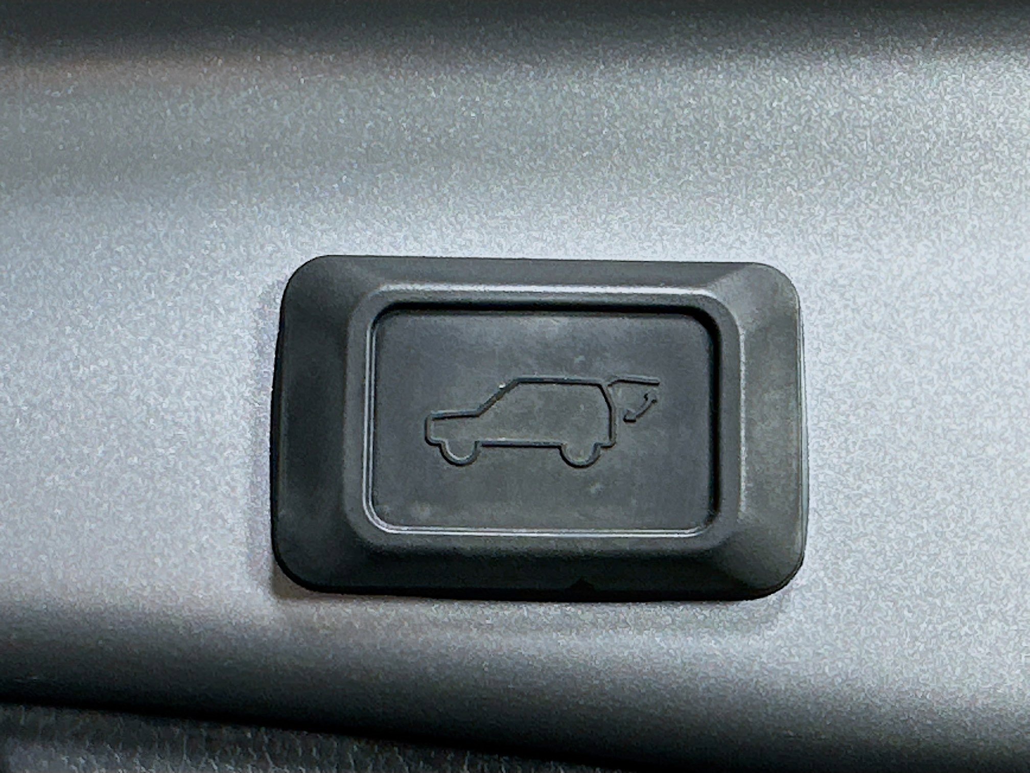 Used 2019 Toyota RAV4 XSE image 29