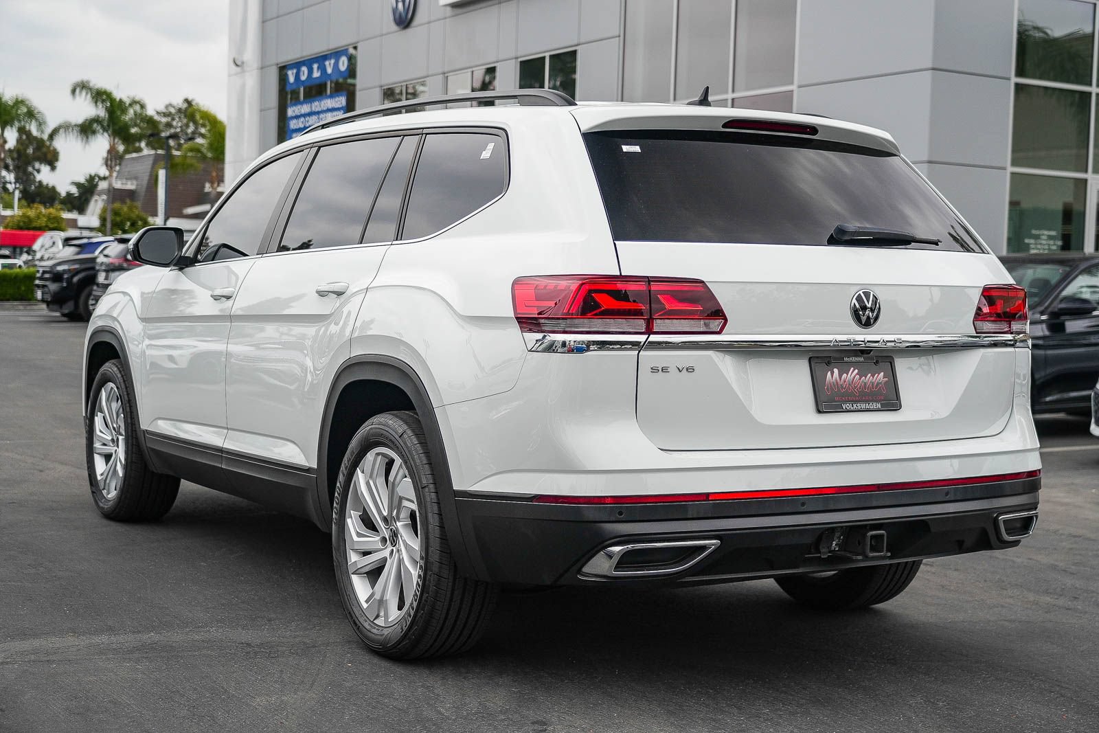 Certified 2023 Volkswagen Atlas SE FWD image 8