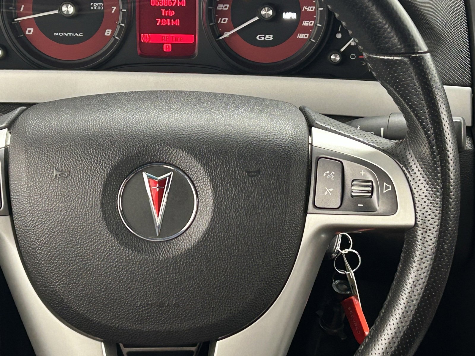 Used 2009 Pontiac G8 GT w/ Premium Package image 13