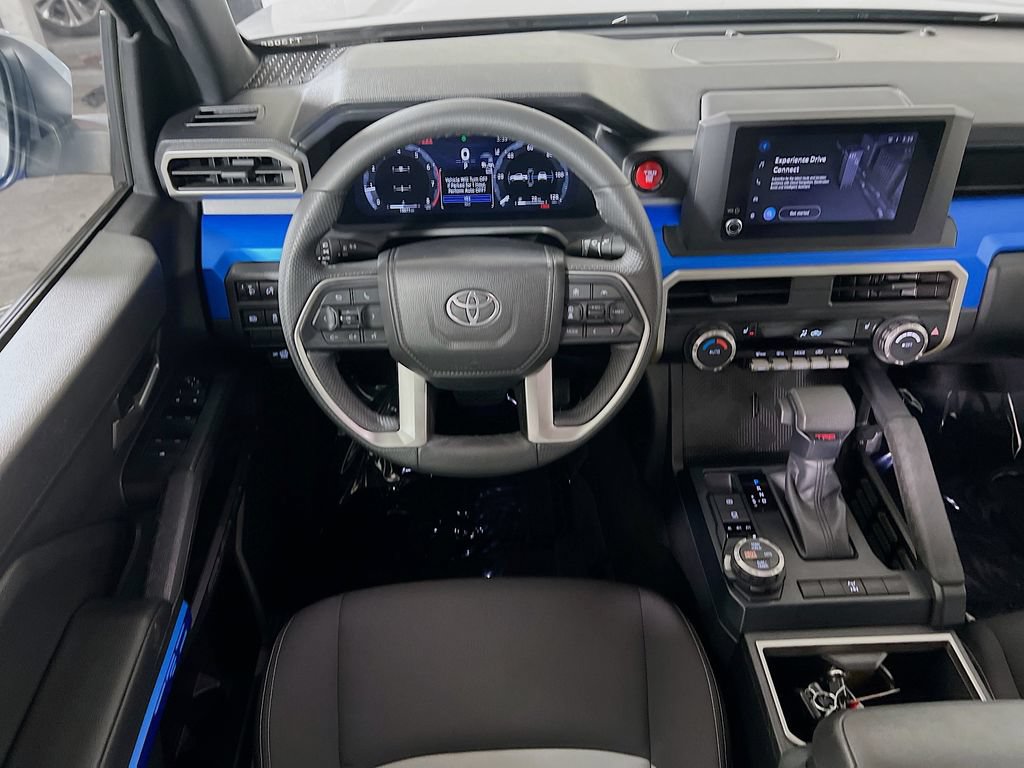 Certified 2025 Toyota Tacoma TRD Off-Road AWD/4WD image 18